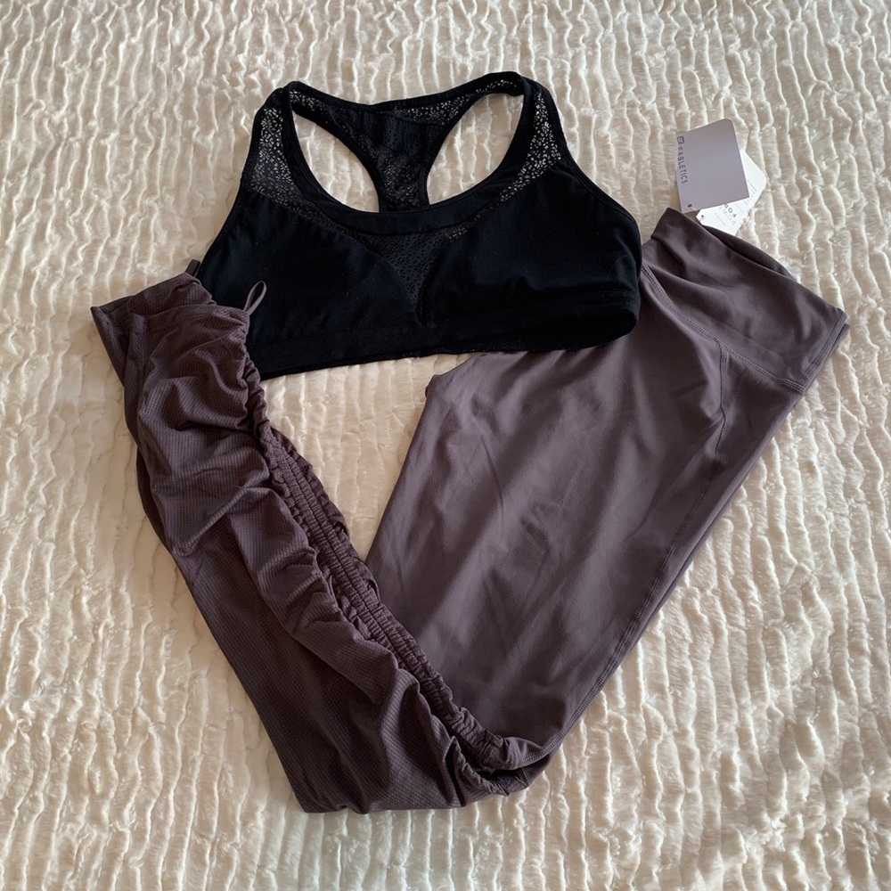 Fabletics Bundle - Picture 2 of 8